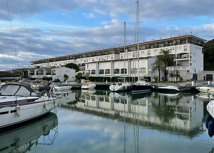 Rosa Dels Vents Port D'aro Apartment *